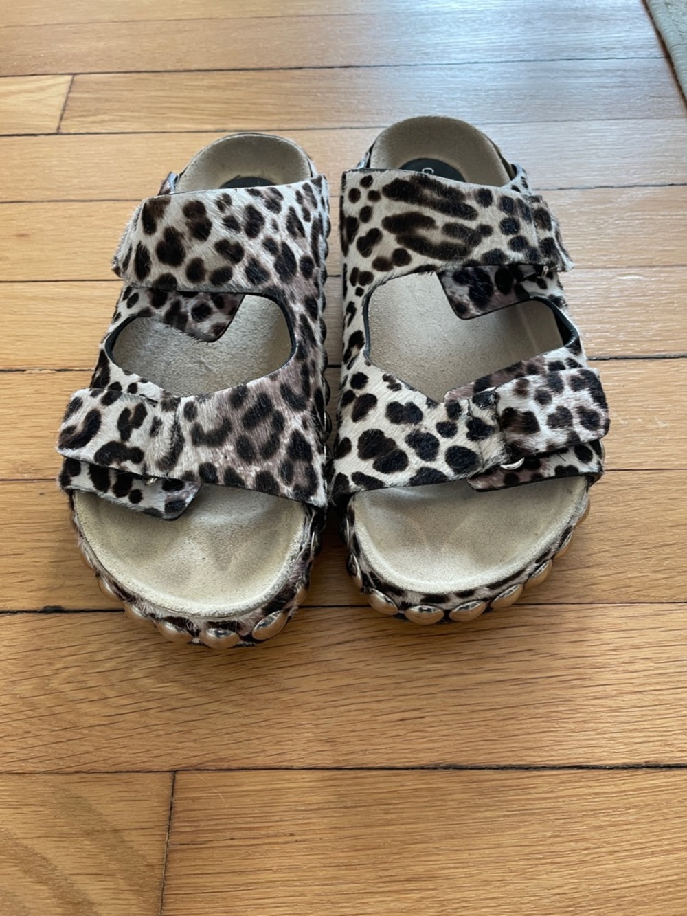 Gambatista Valli pony hair Leopard Print Double-Strap Sandals - Brown/Black